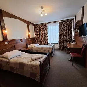 dworek-staropolski-poznan.poznan-hotels.com/
