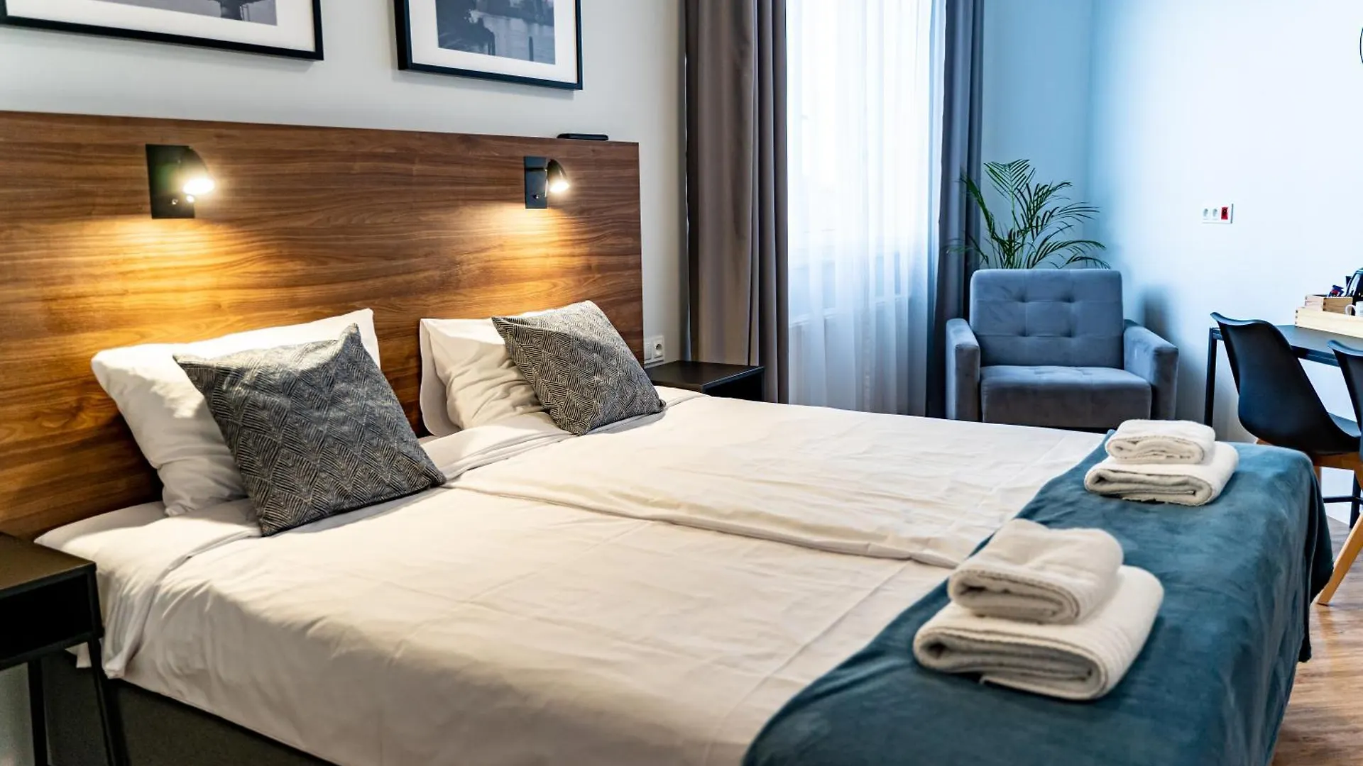 Sleep Port B&B - Bezplatny Parking Gdansk 0*,  Poland